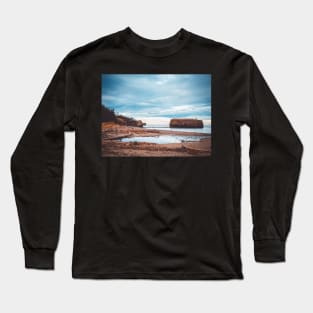 Early Morning at Pokeshaw Rock in New-Brunswick, Canada V3 Long Sleeve T-Shirt